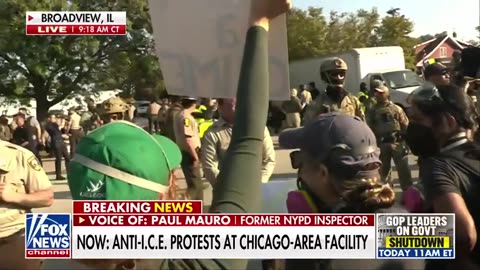 DEVELOPING_ 'Massive' protest forms at Chicago-area ICE facility