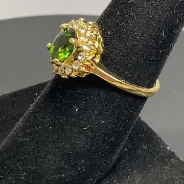 Buy It Now: For Women: Fashion Jewelry - Round Emerald Ring with Sparkling Gemstones
