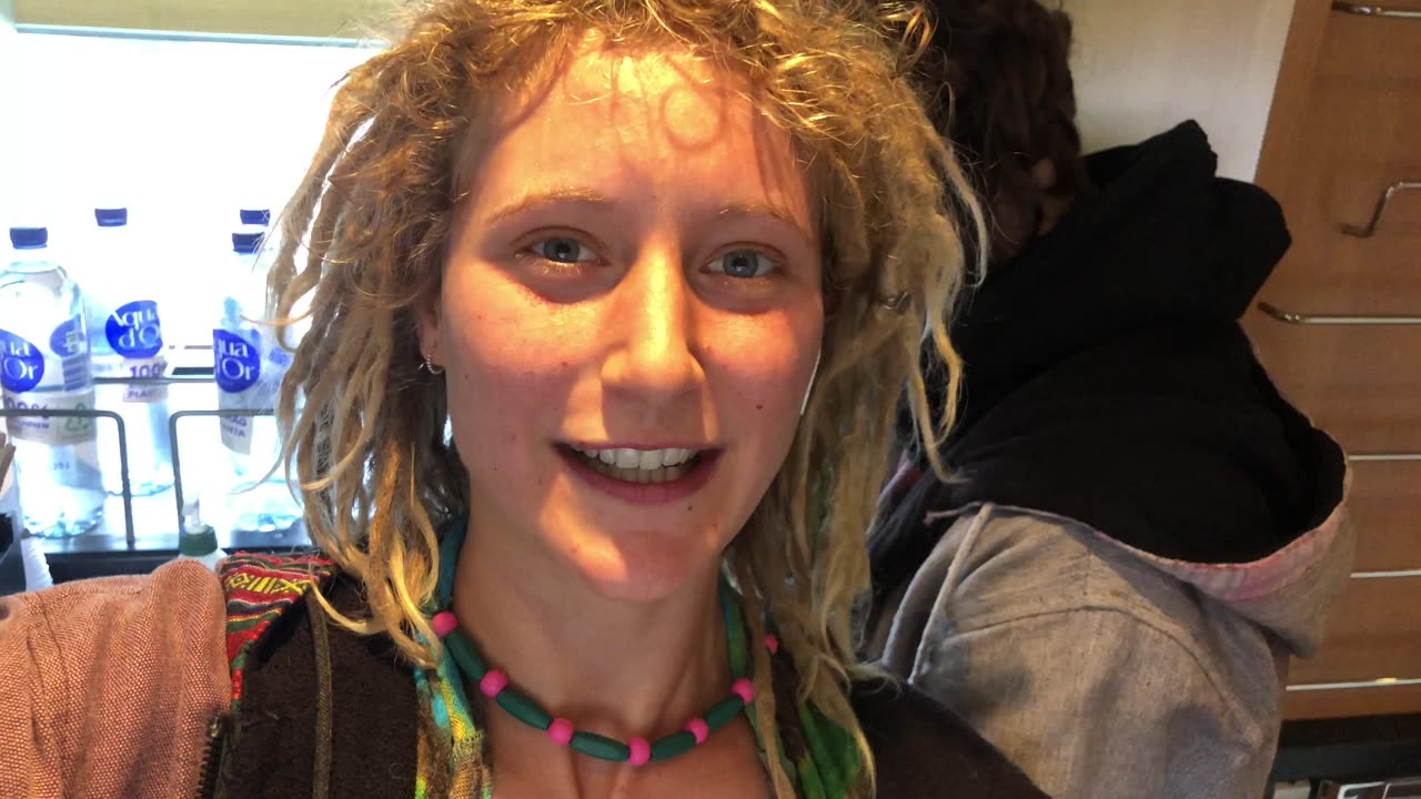 Barefoot journey back home👣