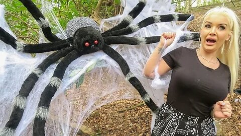 Giant Spider Bert Saves Mommy! Funny Real-Life Skit