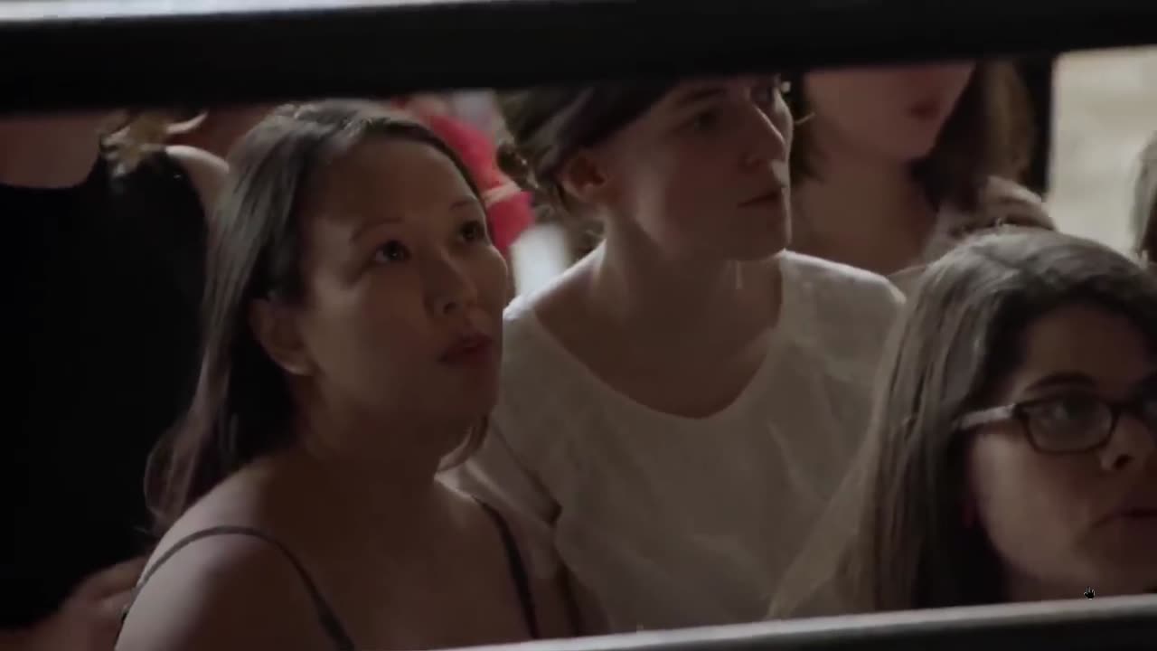 Quick Smile: 1500 singers sing HALLELUJAH! Goosebumps every time.