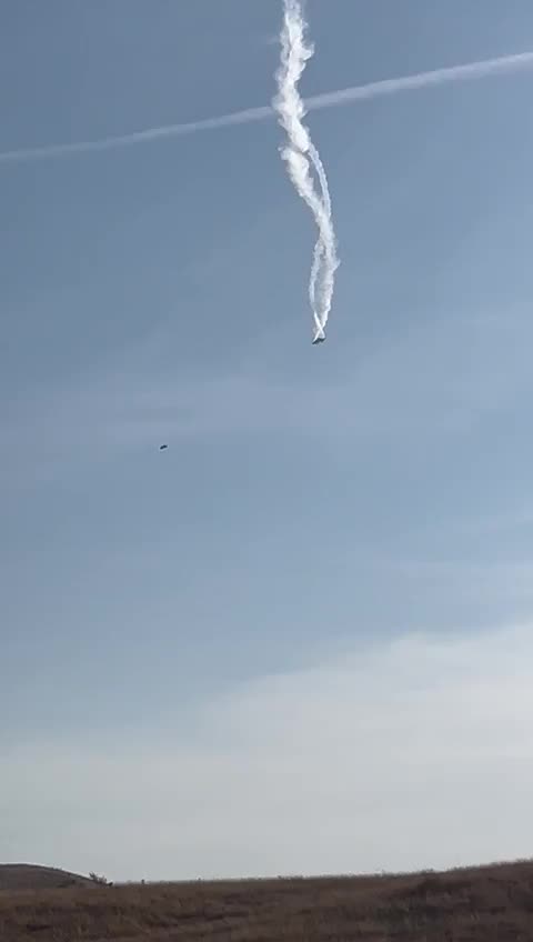 Rancher in Rural Georgia 🇬🇪 Has His Mind Blown by Massive C130 Falling Out of The Sky