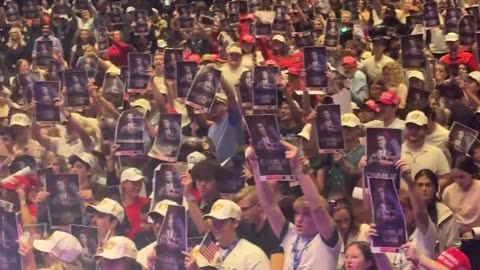 LSU students showed up to a TPUSA event and they honored Charlie Kirk 🙏🏼🔥👇🏼