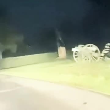 Gettysburg Soldier at Cannons