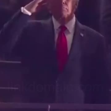 Donald Trump Cheered at Super Bowl LIX - Fans Show Support at Historic Event