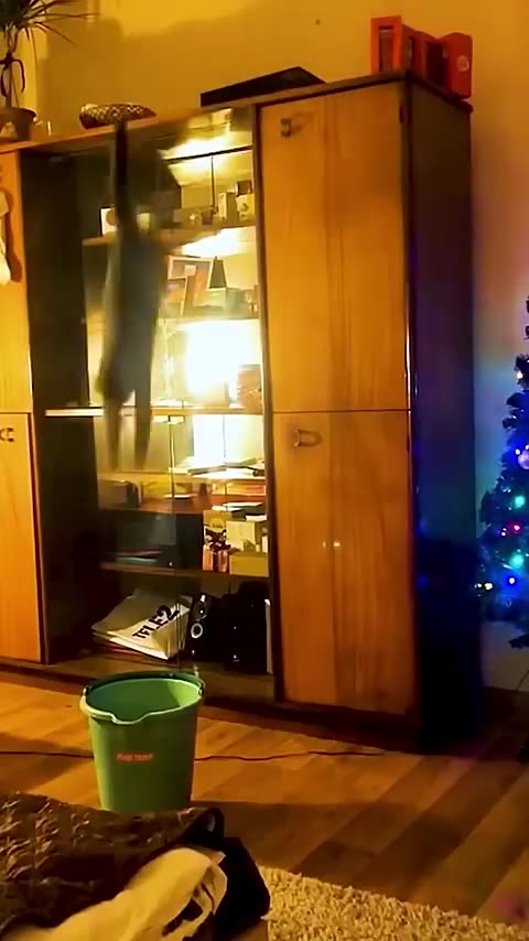 If you laugh, you restart, part 2