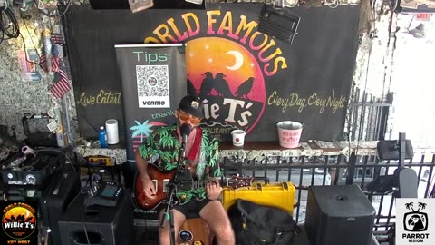 LIVE Music Everyday!