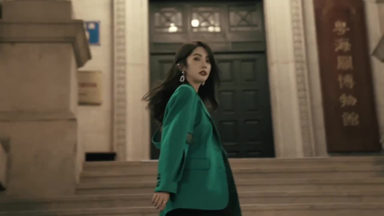 你坚持的东西总有一天会反过来拥抱你