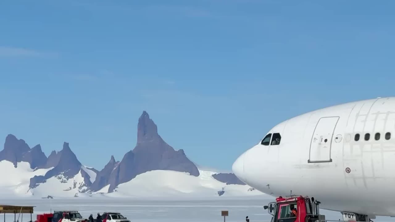 Watch The Most Unique Airport In The World!!