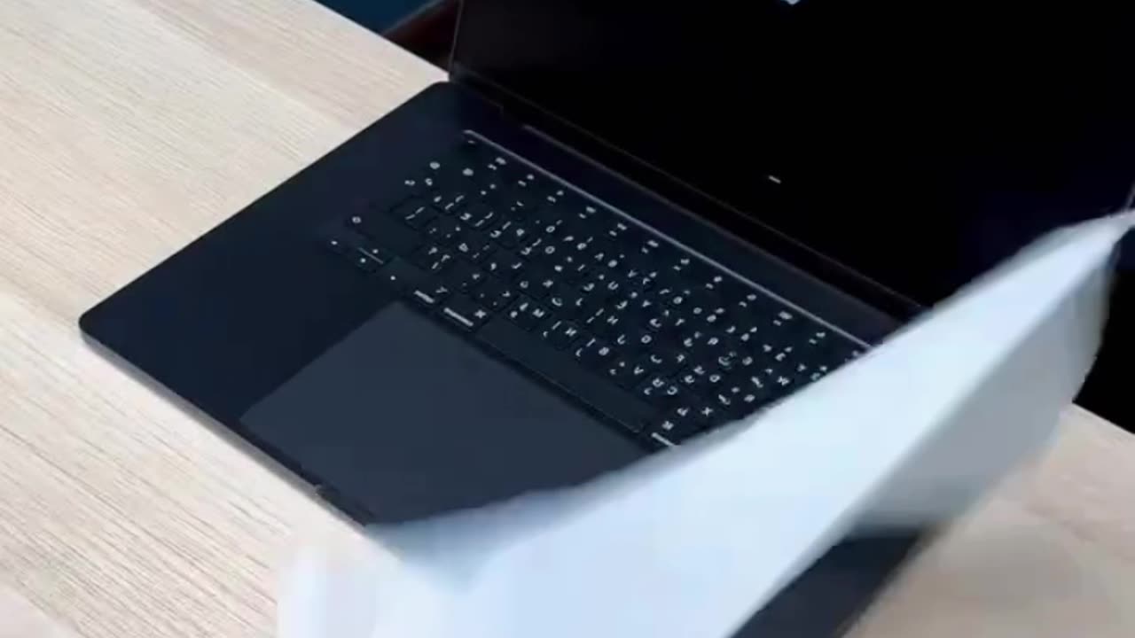 Apple 2024 MacBook Pro Laptop || Very Intresting Laptop || Very Good Laptop