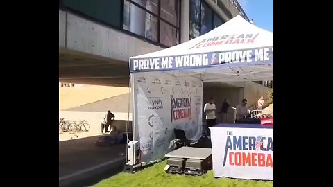 WHO did he hand the SD card off to like he was making a drug deal?