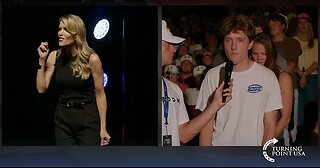 Megyn Kelly DESTROYS Liberal