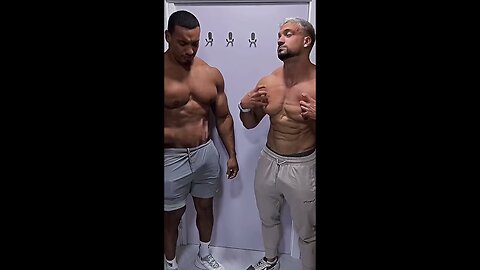 Larry Wheels vs Joesthetics Who’s playing the Piano chest