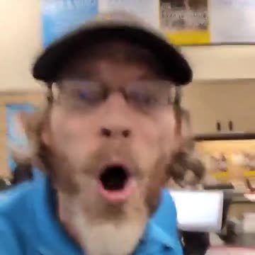 UPS worker goes off on his boss for waiting until the end of his shift to fire him 👀