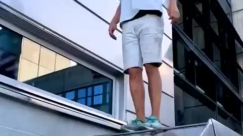 Viral: Parkour Fail vs Win