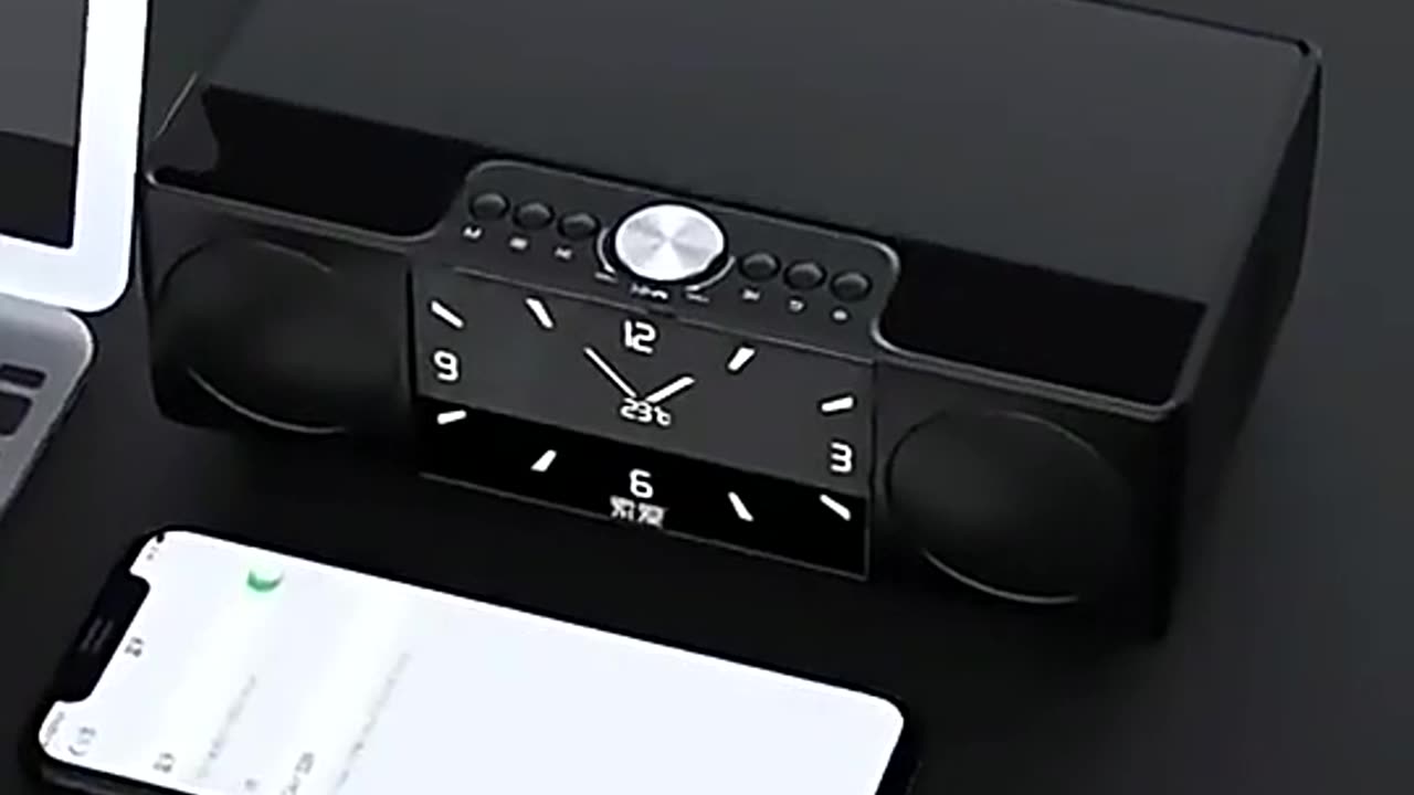 SOAIY S99 - High-Power Bluetooth Speaker with Screen
