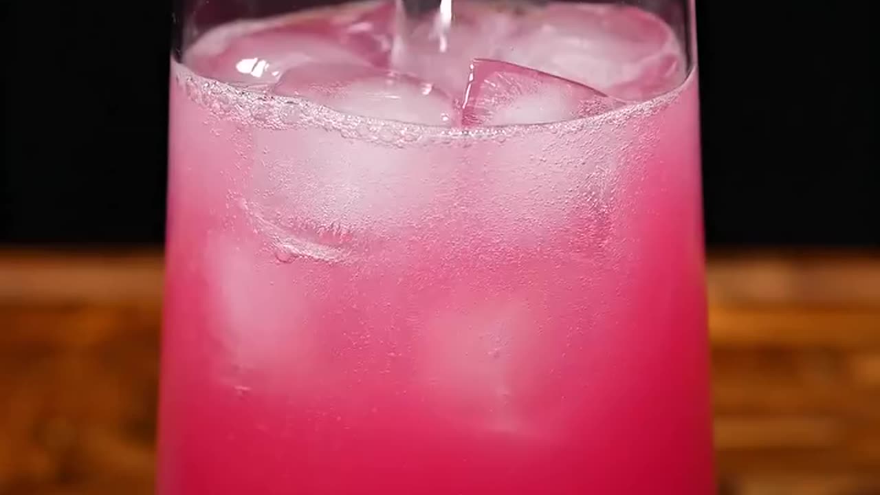 “Sparkling Pomegranate Lime Mint Cooler 🍹 | Refreshing ASMR Drink Recipe”