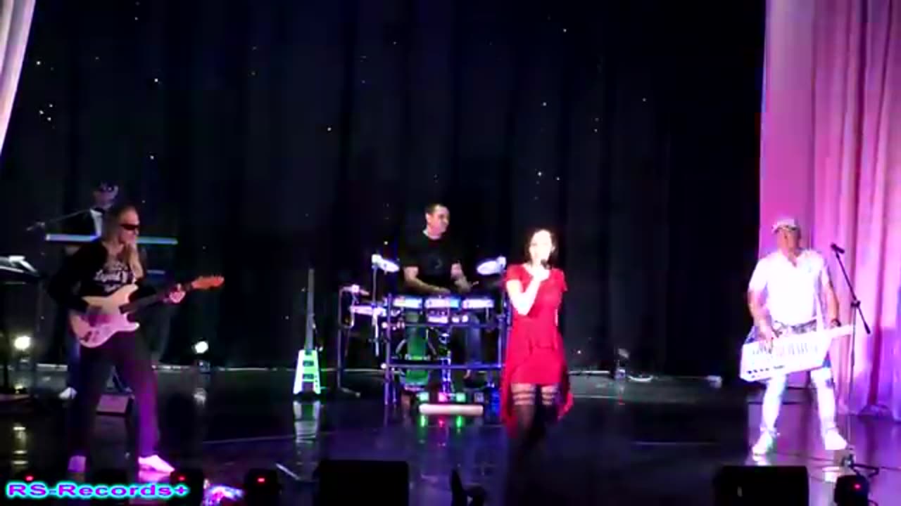 Екатерина Денисова (Русский Стилль) А вишня красная, Белая черемуха весны 2019