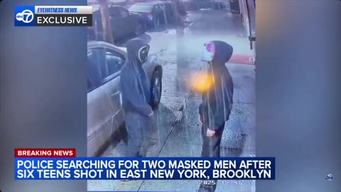 Video shows the two suspects being sought by the NYPD for the mass shooting in Brooklyn