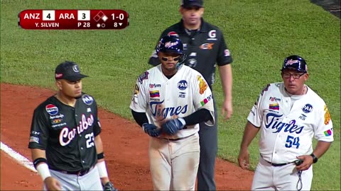 Leobaldo Piña llegó a 100 imparables