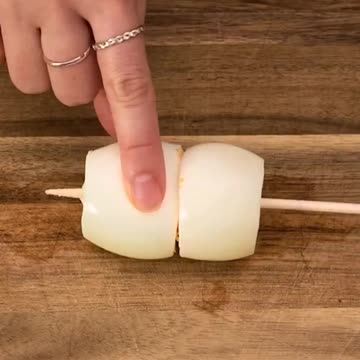 This snowman won't melt - but it will disappear 😋⛄