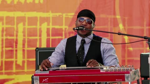 Traveling Shoes - Robert Randolph and the Family Band (live)