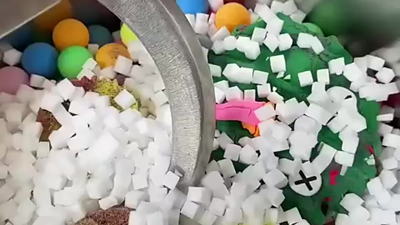 Shocking: YES or NO? (Make a random slime challenge)