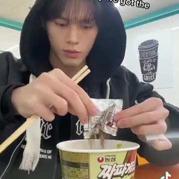 Insurance Loans Mortgage Attorney Credit Lawyer Donate Degree Hosting Claim Conference Call Trading Software Recovery Transfer Gas/Electicity Classes Rehab Treatment Cord Blood