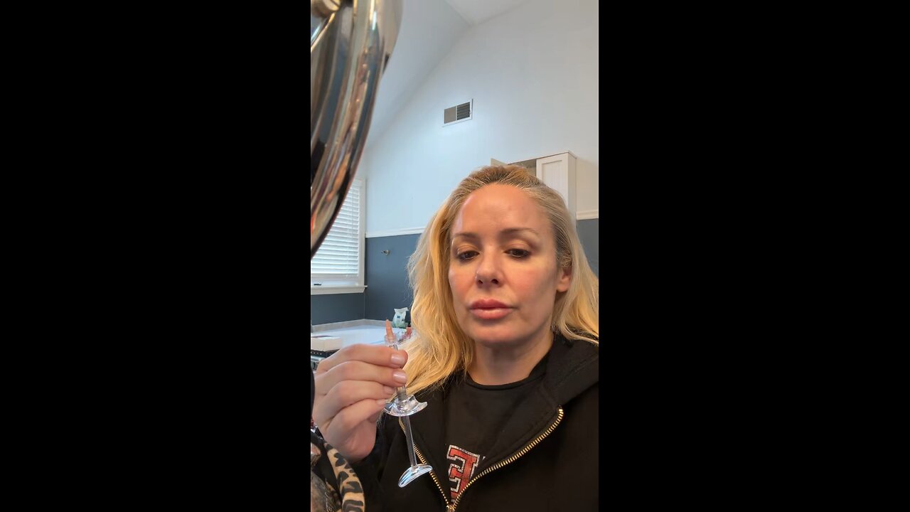 Eyes with Eyebella PN