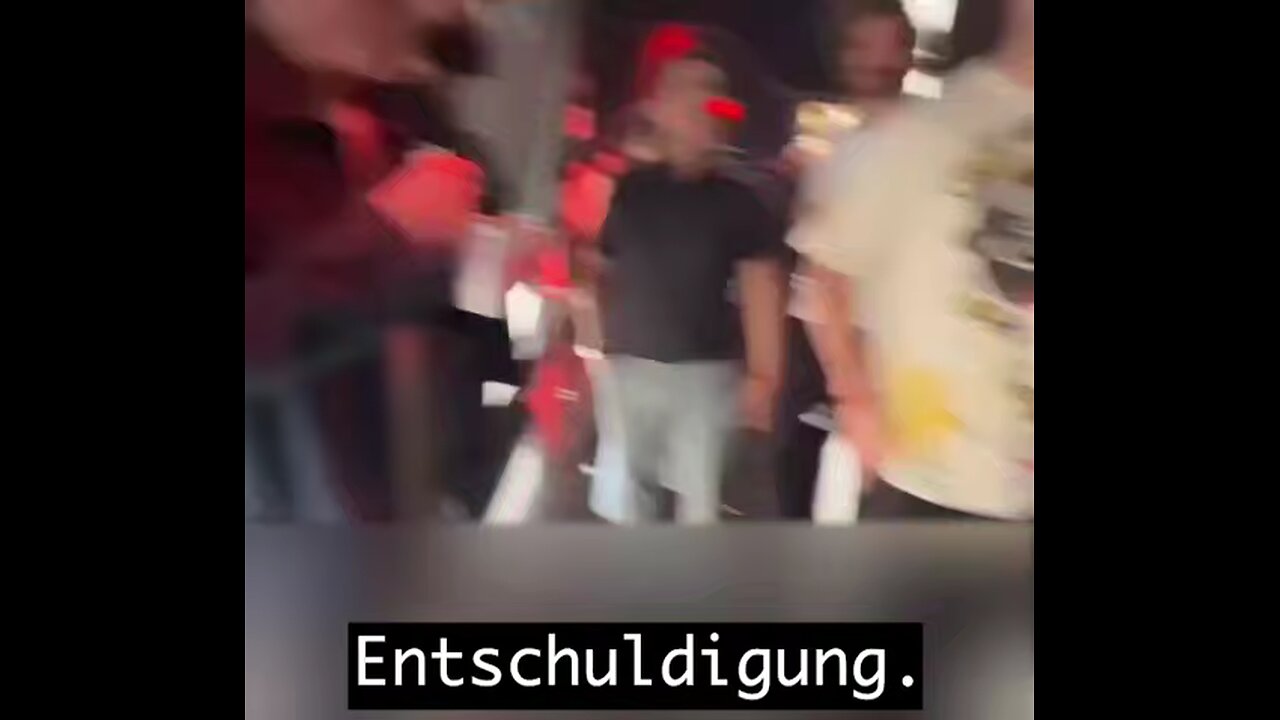 🤔 Charlie Sheen: Hollywood-Verschwörungen – Spaß oder Ernst?