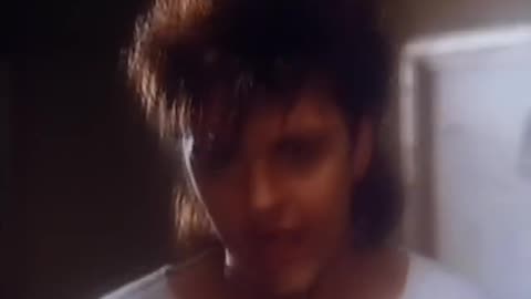 Im Gonna Tear Your Playhouse Down-Paul Young - Official Video