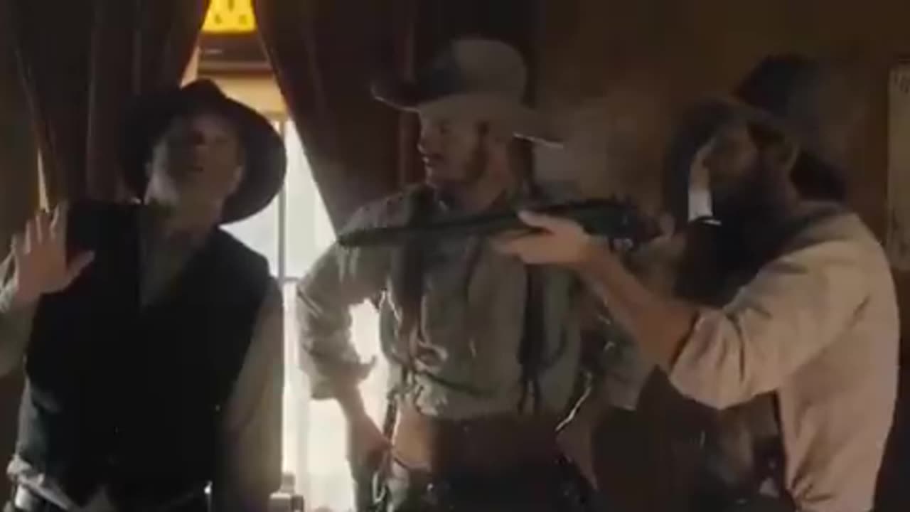 Also no I’m in no way officiated to this film, I just completely love it.