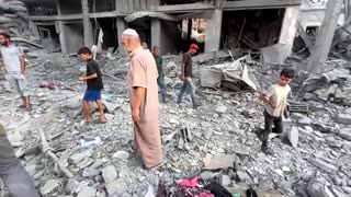 Terrorism case 'about Gaza' says Kneecap as court throws it out
