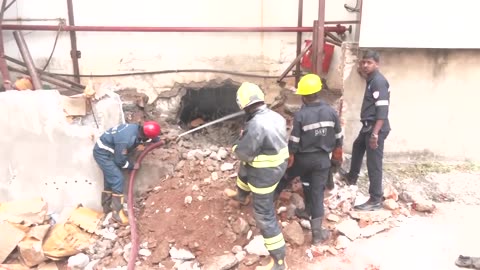 Bodies found after fire engulfs furniture shop in south India