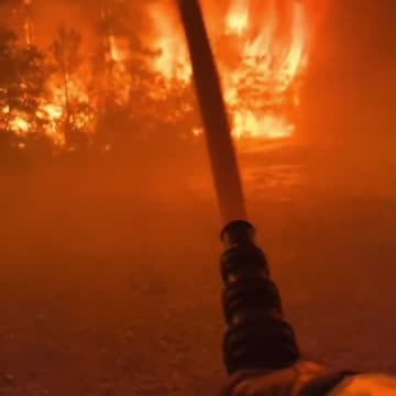 Firefighters battle blaze in Myrtle Beach