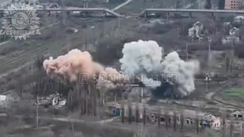 Ukrainian Su27 Bombing Run