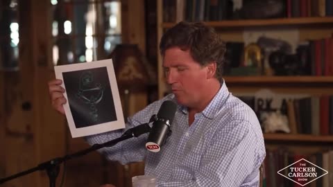 Tucker Plays Dumb