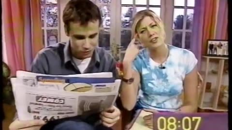The Big Breakfast - 3rd November 2000 Paper Review - Richard Bacon and Tania Strecker