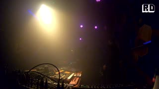 Peter Laser & Grit - Wolpop