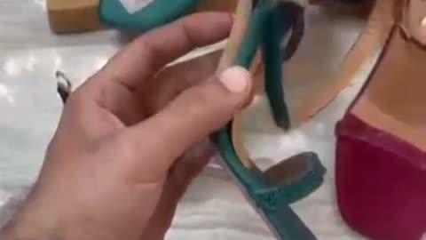 ✨ YouTube SEO Optimized Title MEGA Shoe Dupe Haul! 👠 Ultimate Summer Slides 2025 | Fashionholic.pk