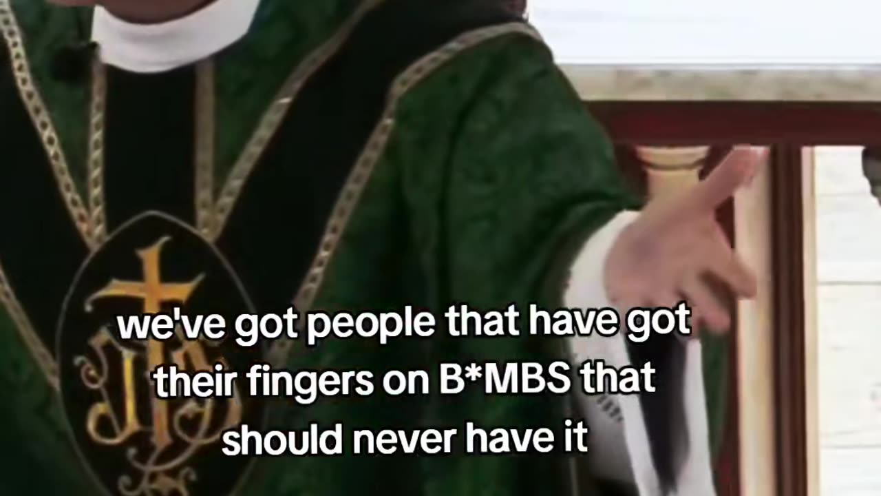 📵 Put Down the Phone! You Can't "Mail In" Your Faith (Fr. Mark Beard)