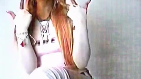 TiaCorine – Crush (Official Video)