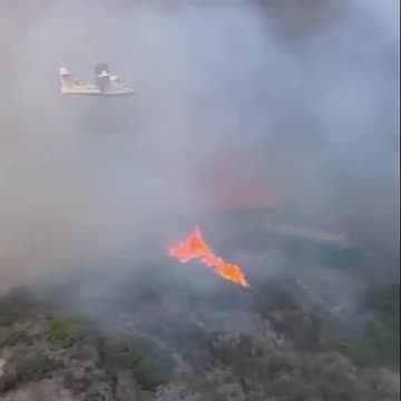 Pacific Palisades Fire Fighting Airplanes