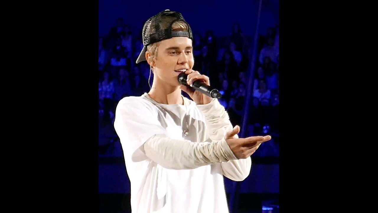 Justin Bieber biography | age | Lifestory