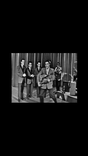 Highlights of The King in His Prime – Elvis Presley Sings “Hound Dog” (Ed Sullivan 1956)