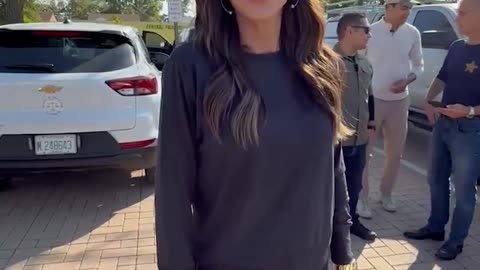 DHS Secretary Kristi Noem was blocked at the entrance of Broadview City Hall and shouted