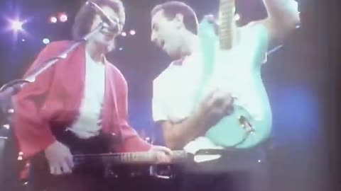 Dire Straits - So Far Away - Live