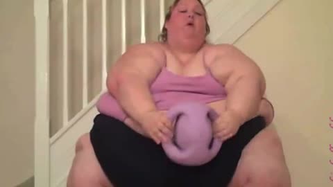 SSBBW FAT GIRL EXCERSIZE FOR WEIGHT LOSS