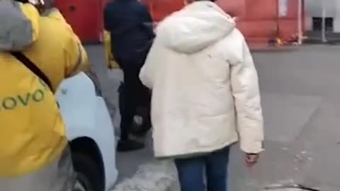 Explosions and flames in halal butcher shop in Florence. Ban halal food everywhere.