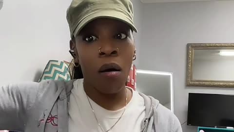 HOLLY 3RD SHIFT SAYS SHE GOT JUDGES ON HER SIDE